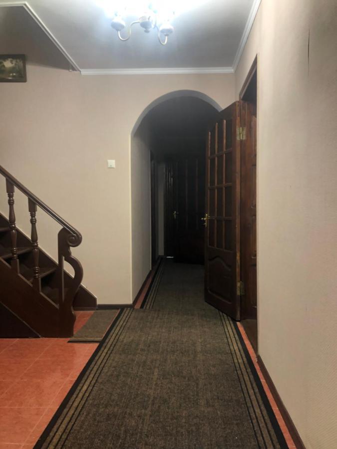 Friends Hostel 基希讷乌 外观 照片