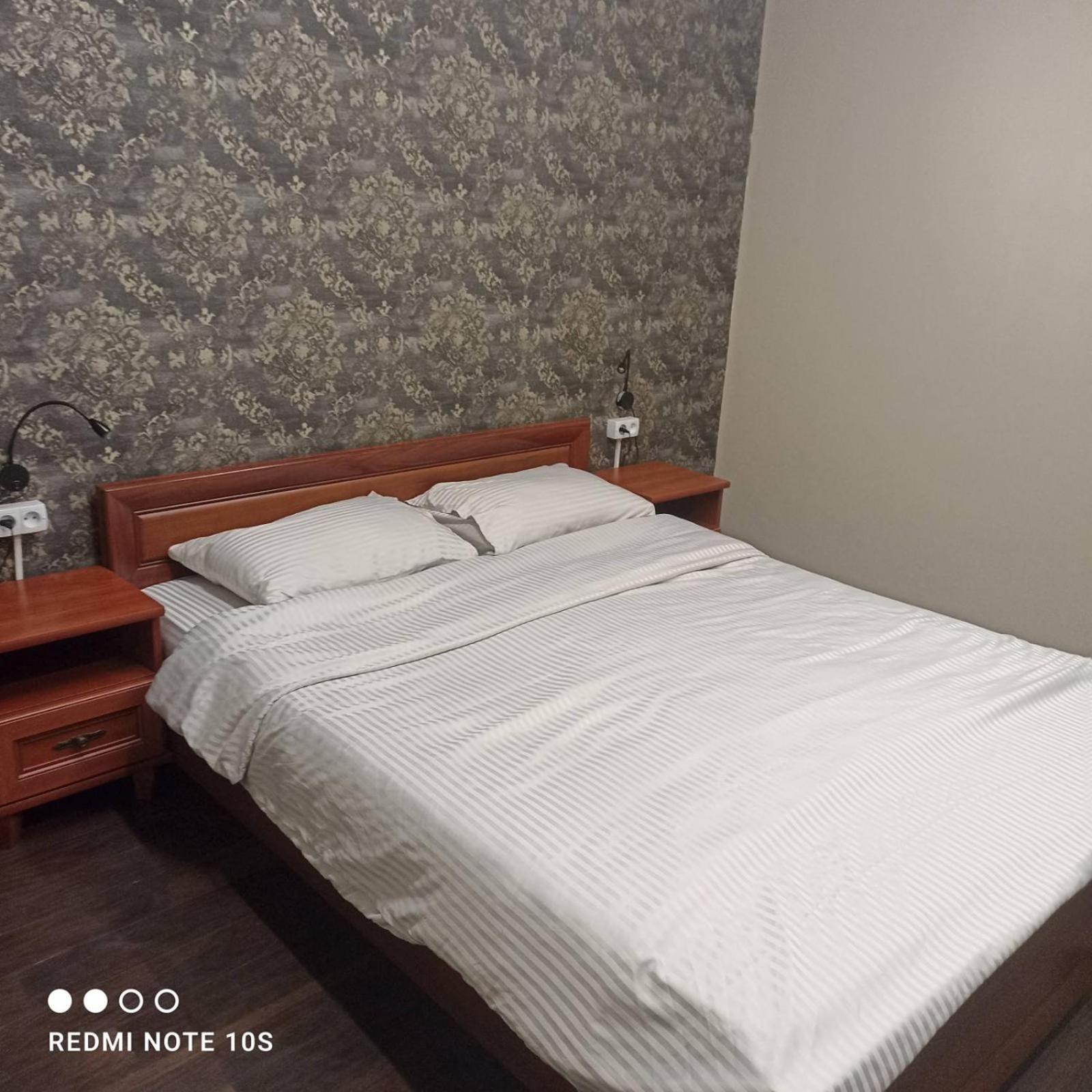 Friends Hostel 基希讷乌 外观 照片