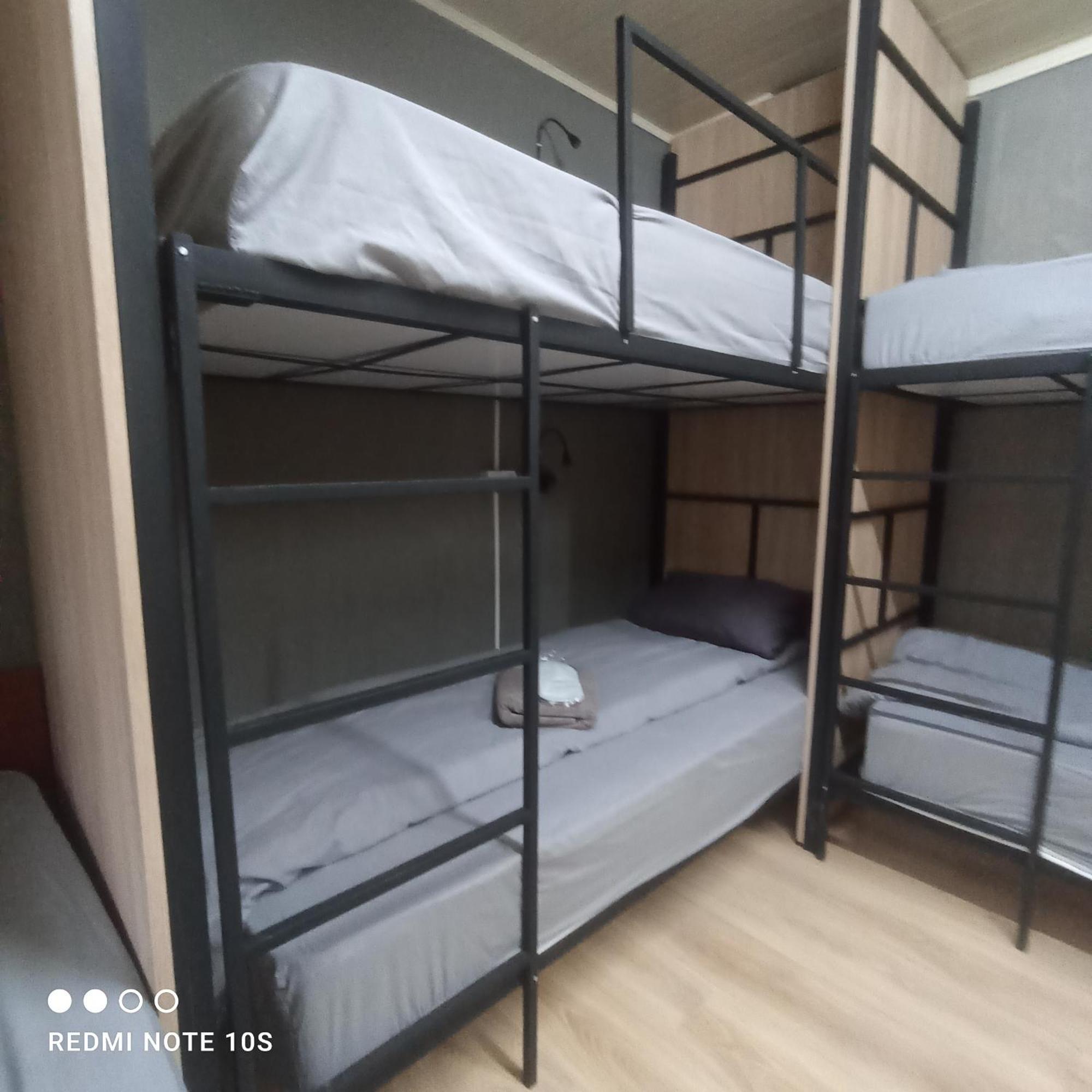 Friends Hostel 基希讷乌 外观 照片