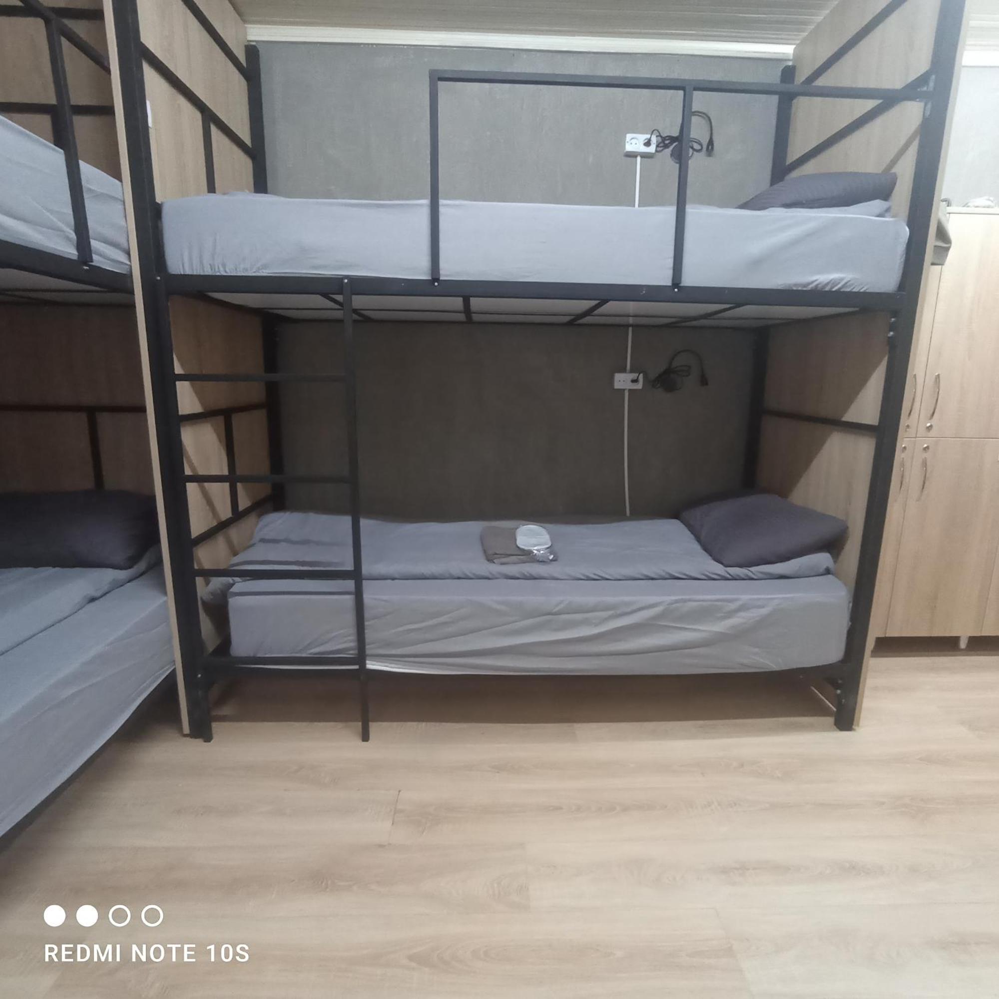 Friends Hostel 基希讷乌 外观 照片